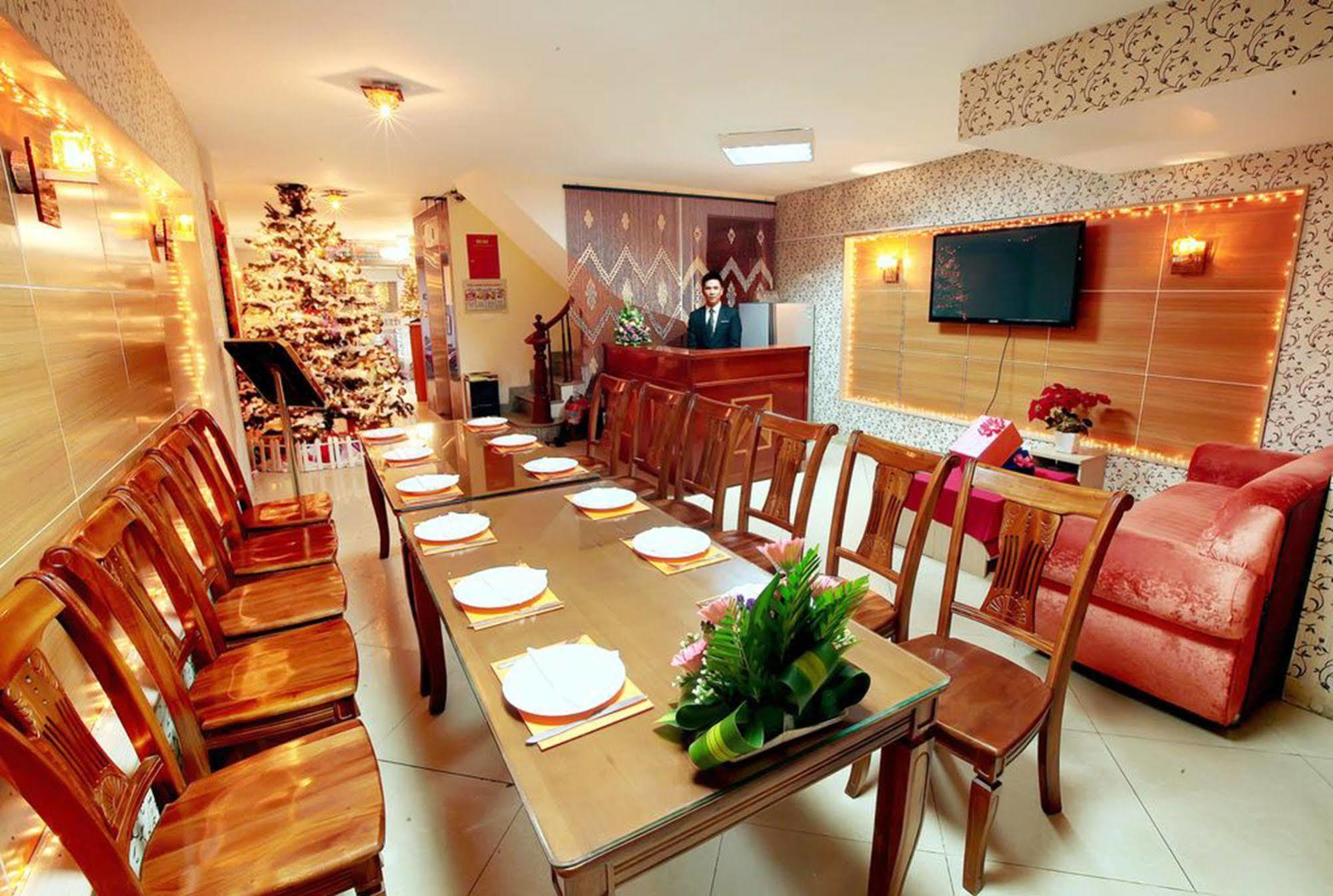 Times Hotel Hoan Cau Hanoi Exterior photo