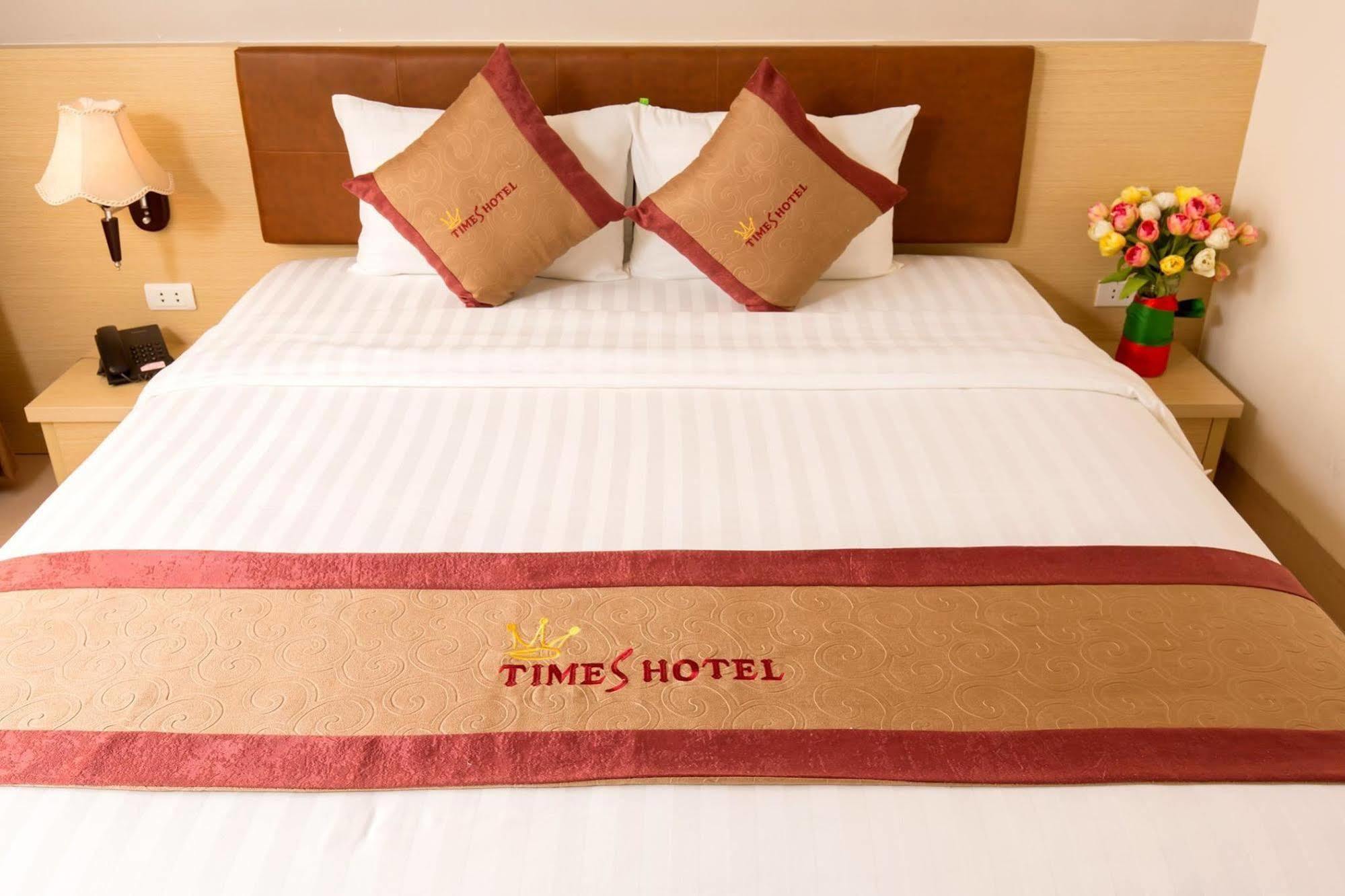 Times Hotel Hoan Cau Hanoi Exterior photo